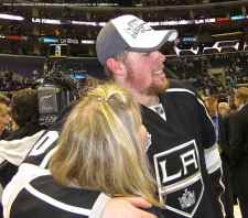 Left wing Tanner Pearson with family